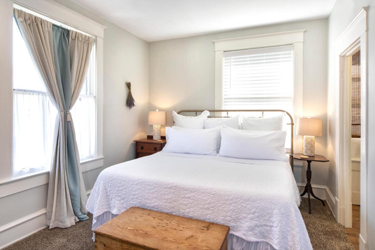 Katy House Bed And Breakfast Smithville ภายนอก รูปภาพ